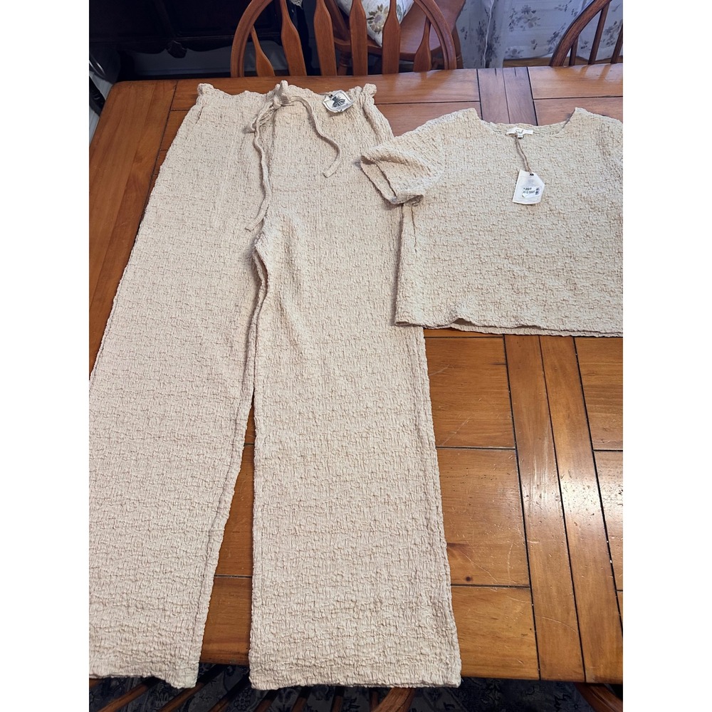 Easel Los Angeles Beige Textured Crinkle Popcorn Top and Wide Leg Pants Set L